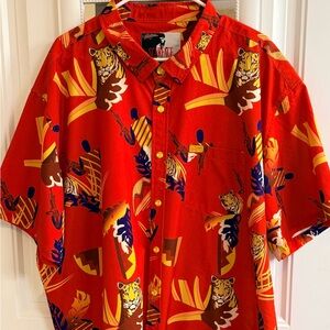 Retro Rifle 3XL Scarface. Red Tropical Print Men's Shirt